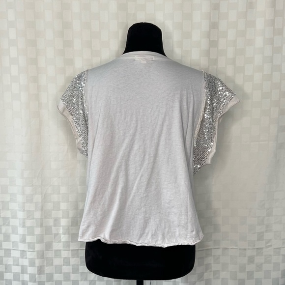 LA LA LAND WOMEN'S TEXAS HOLD EM' SEQUIN SHORT SLEEVE GRAPHIC TEE - Picture 7 of 11